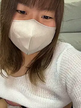 xxx_yuna_xxx's cam snapshot