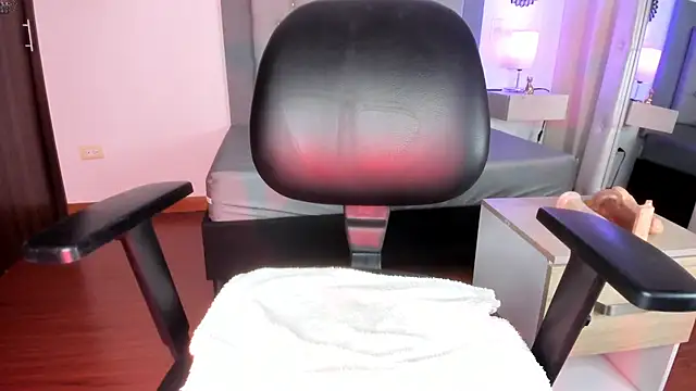 saray_reese's cam snapshot