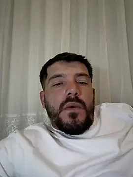 Cekiyorum__Gulumse live sex cam