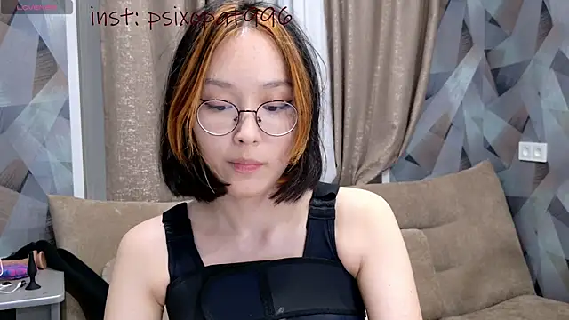 Ainekoo's cam snapshot