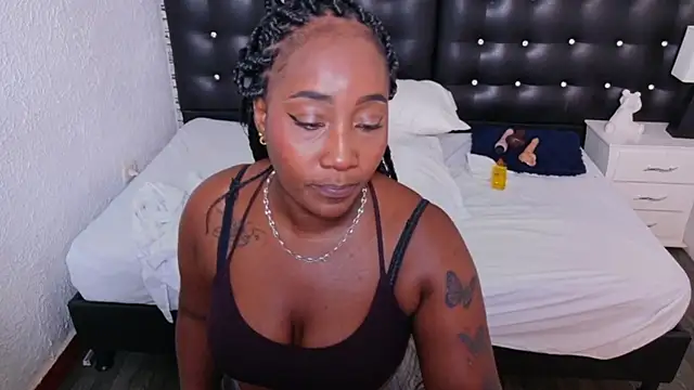 kiara_evanss's cam snapshot