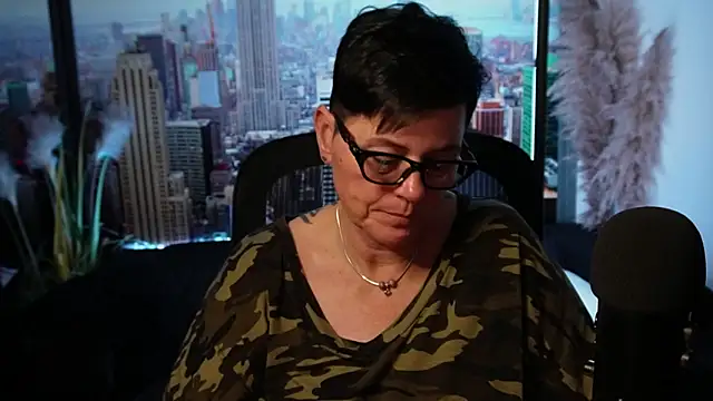 ninarandmann live sex cam