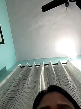 heenashai's cam snapshot