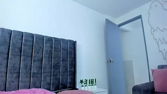 xiomara__cortes's cam snapshot