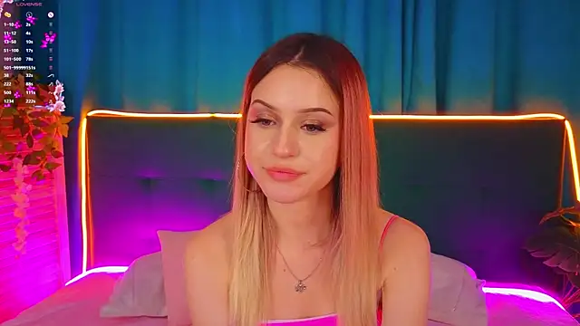 AlinaWalters's cam snapshot