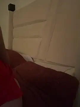 KatyLux's cam snapshot