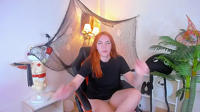 Gingerr_pie's cam snapshot