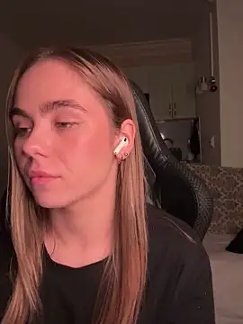 SkyBriii's cam snapshot