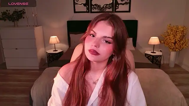 AdeliaKiss's cam snapshot