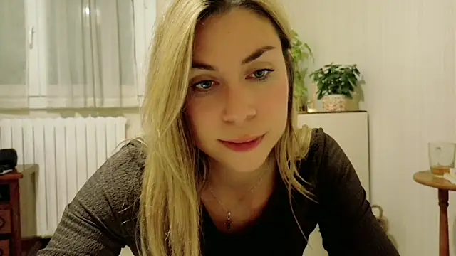 wonderalice31's cam snapshot