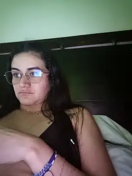 Catalina_Rios00's cam snapshot