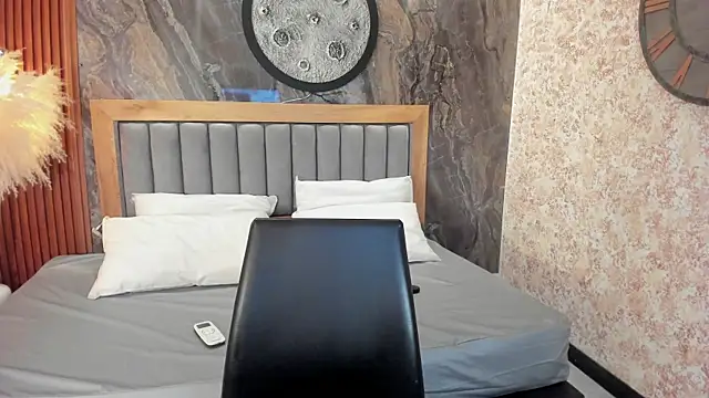 Valery_Shadey's cam snapshot