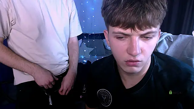 travis_wolf_ live sex cam