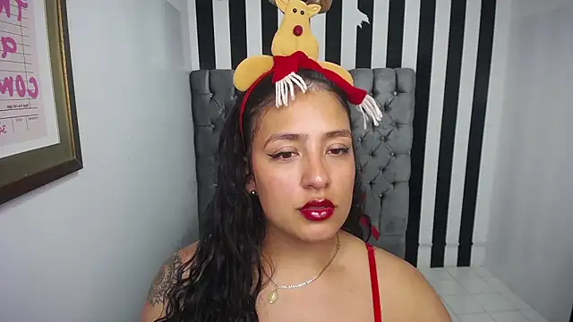 tamara_brown_t's cam snapshot