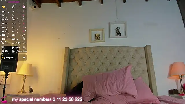 molly_gomez's cam snapshot