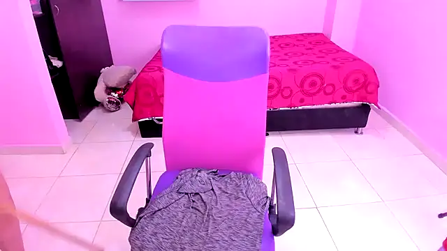 mommy_whore_slut's cam snapshot