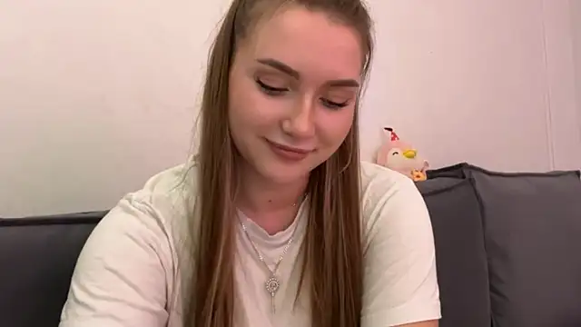 LouraStalter's cam snapshot