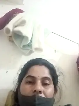 JULEE-740's cam snapshot