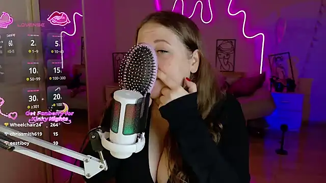 LizzyShine's cam snapshot