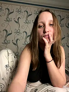 Lally_Girasole's cam snapshot