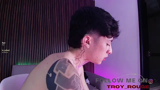 troy_rouge live sex cam