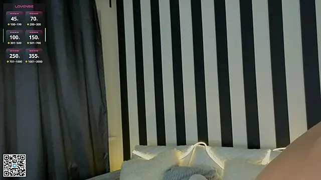 LorinaMaffitt's cam snapshot