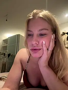 Chloemillerrxx's cam snapshot