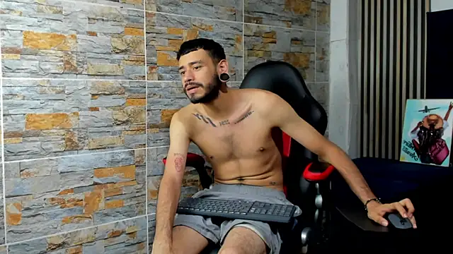 rolo_martinez's cam snapshot