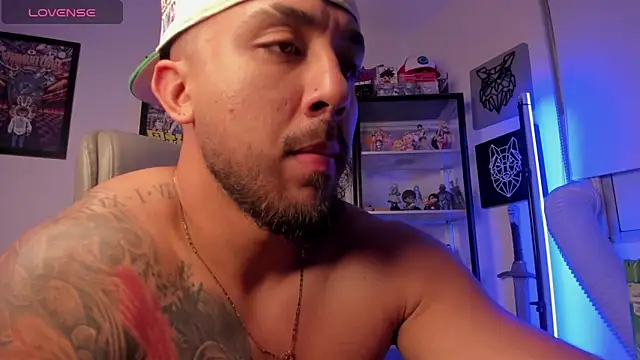 luck_spartans's cam snapshot