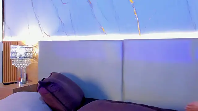 april_grey11's cam snapshot