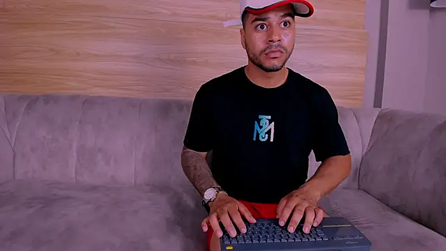 4ndrees_'s cam snapshot