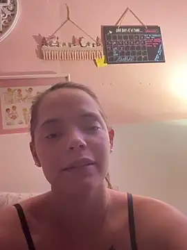 Wildmaca live sex cam