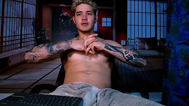 AlexPiersss's cam snapshot