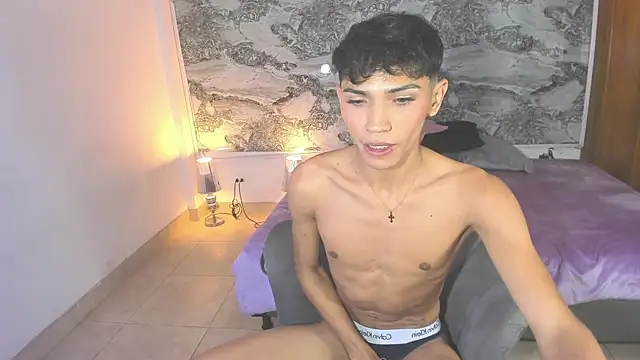 im_sebaslopez live sex cam