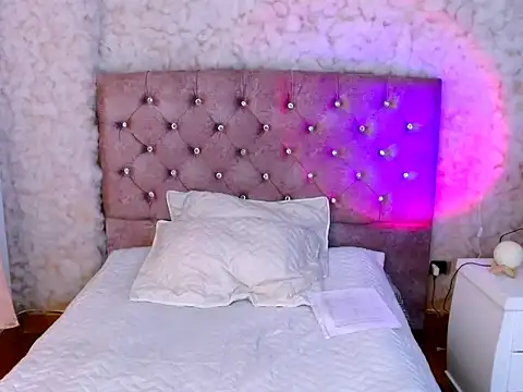 chloe_parkeer's cam snapshot