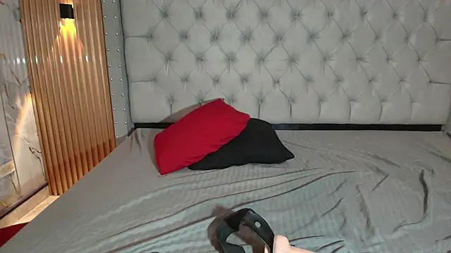 Emily__Carter's cam snapshot