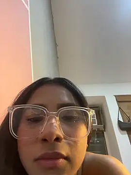 emi_2's cam snapshot