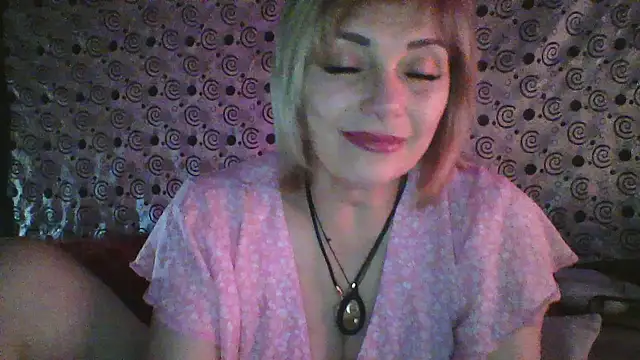 Lia_Ray's cam snapshot