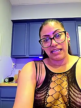 Nikkierosee's cam snapshot