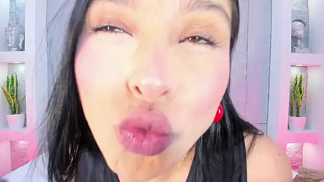 MiaCollson's cam snapshot