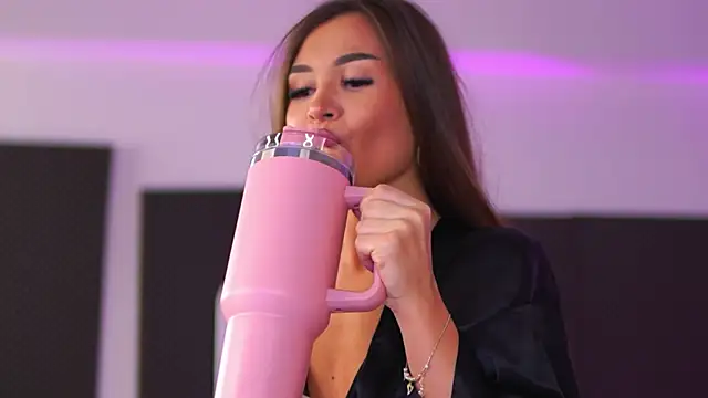 KyssaraPlay's cam snapshot