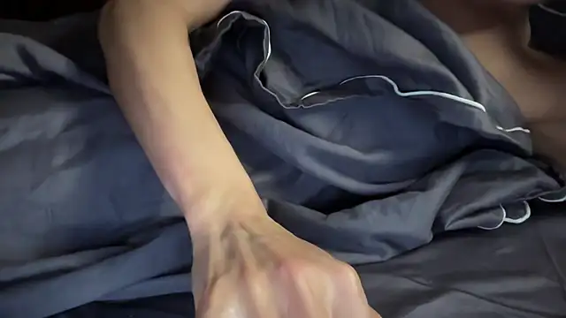 007SOFIA's cam snapshot