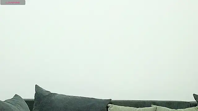 AllyDevine's cam snapshot