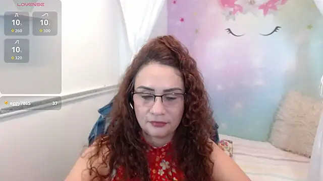 Amelie_Bakerr_'s cam snapshot