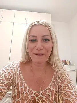 visnjica live sex cam