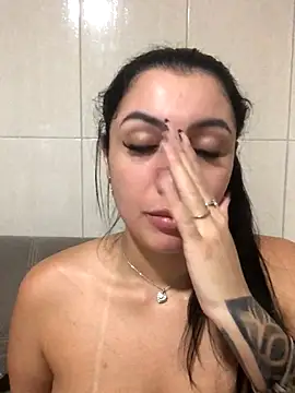Andreininha live sex cam