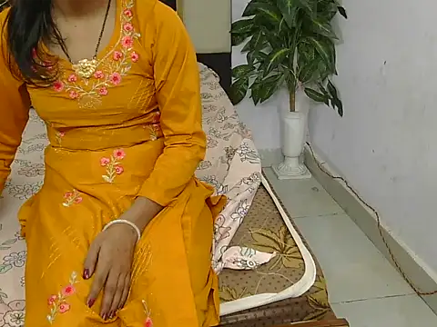 Lovelyy-couple live sex cam