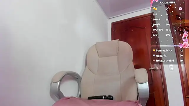 Maavca_ live sex cam