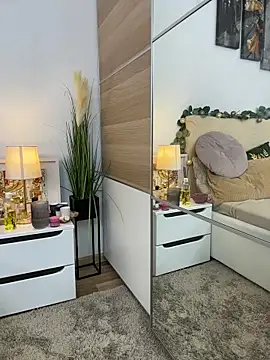 CelineReys live sex cam