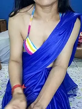 Cute-Zarina's cam snapshot